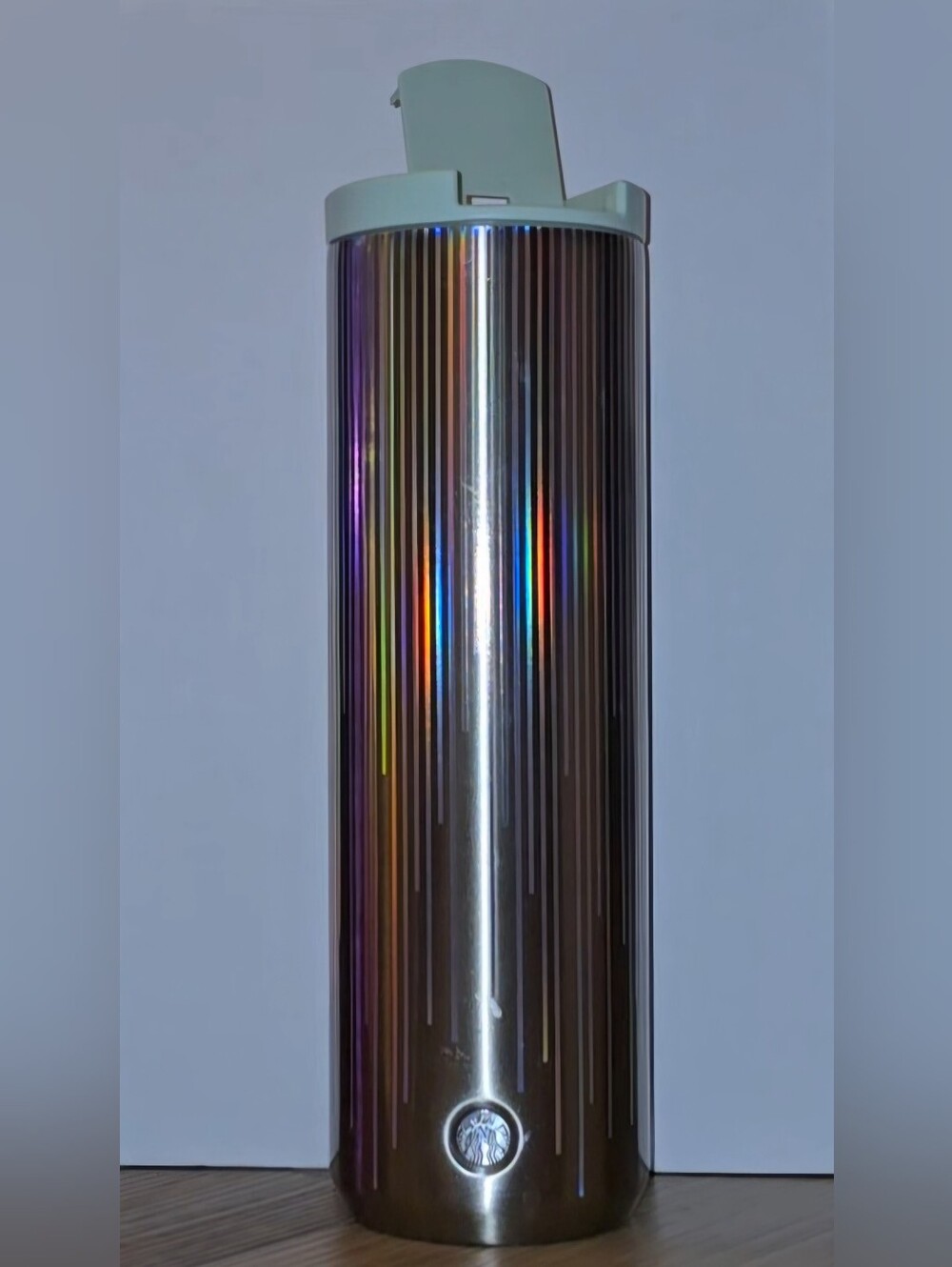 Starbucks 2020 20 oz Iridescent Rainbow Stainless Steel Tumbler - RARE
